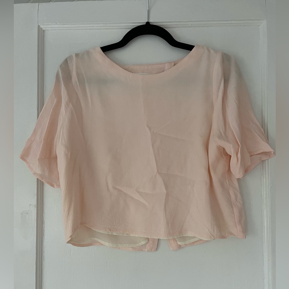 Astr blush open back crop top. Size small.